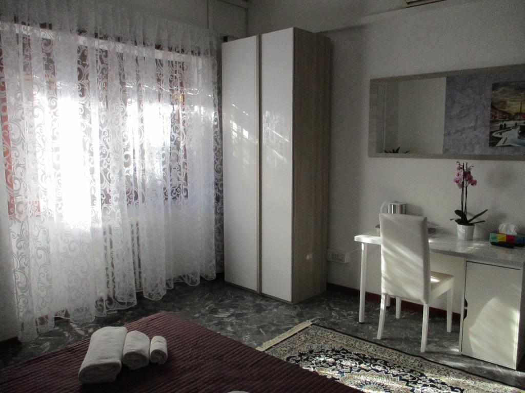 Maxim Rooms Róma Kültér fotó
