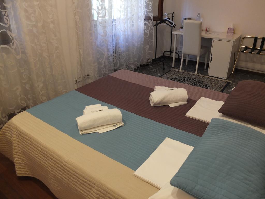 Maxim Rooms Róma Kültér fotó