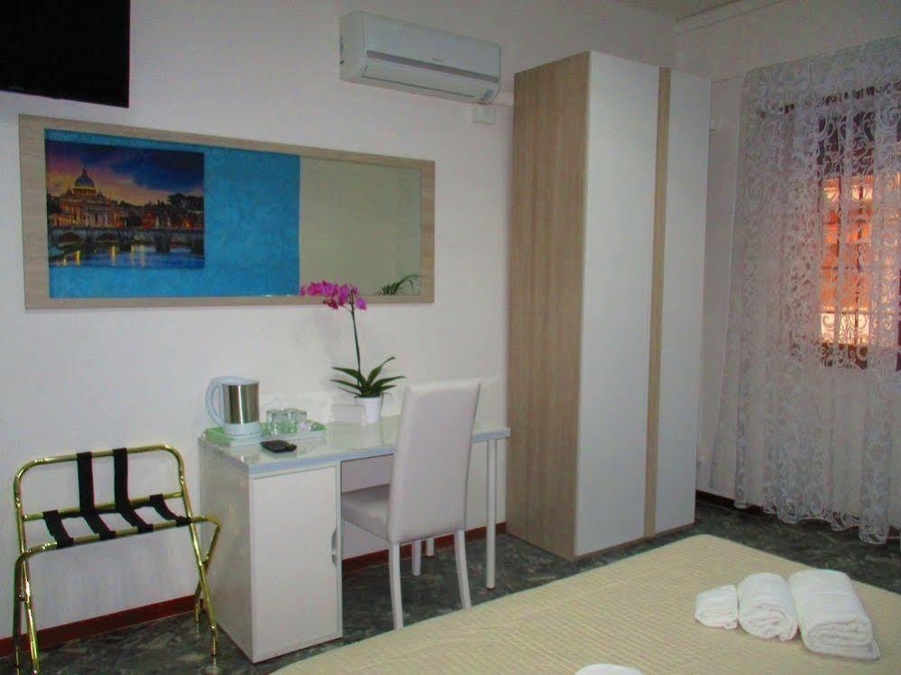 Maxim Rooms Róma Kültér fotó