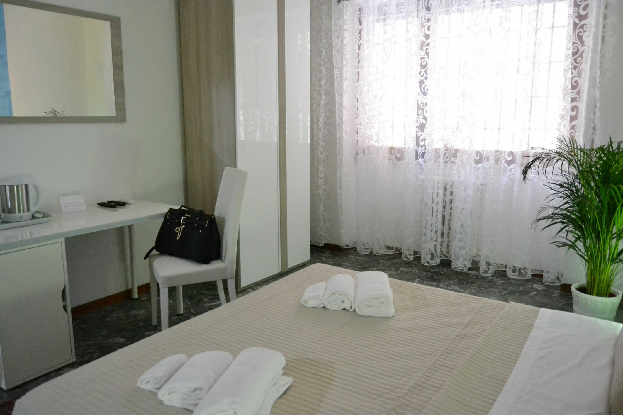 Maxim Rooms Róma Kültér fotó